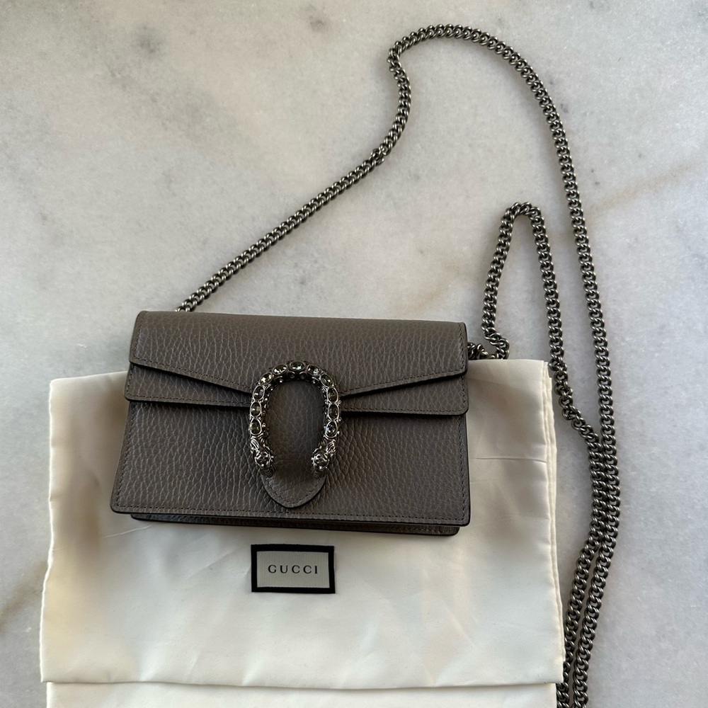 GUCCI DIONYSUS LEATHER SUPER MINI BAG. Color dusty grey